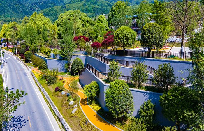 入口廣場全景2.jpg
